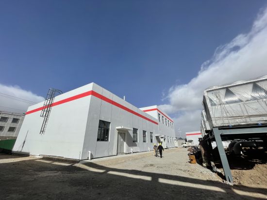 圖為大唐興海清潔能源有限公司子科灘鎮(zhèn)、河卡鎮(zhèn)項目建成開始供熱。曹有山 攝